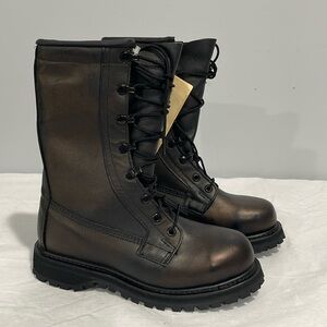 U.S. Military cold weather combat boots size 4.5W ICWB model NS2-97 Vibram Sole